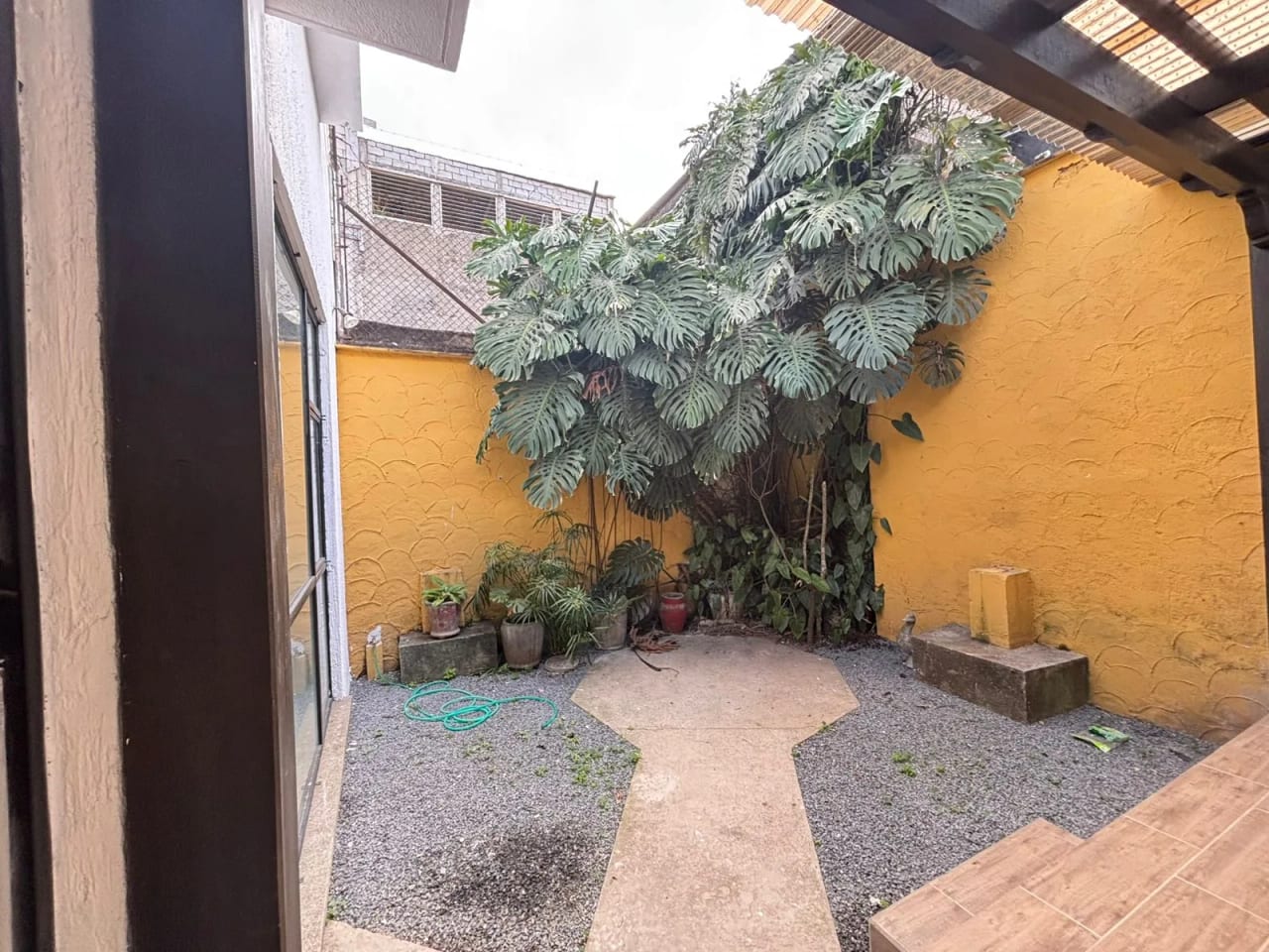 Rento Oficinas en Barrio la Recolección Zona 1 — Casa en Alquiler en Zona 1, Guatemala, Ciudad — foto 3 de 16