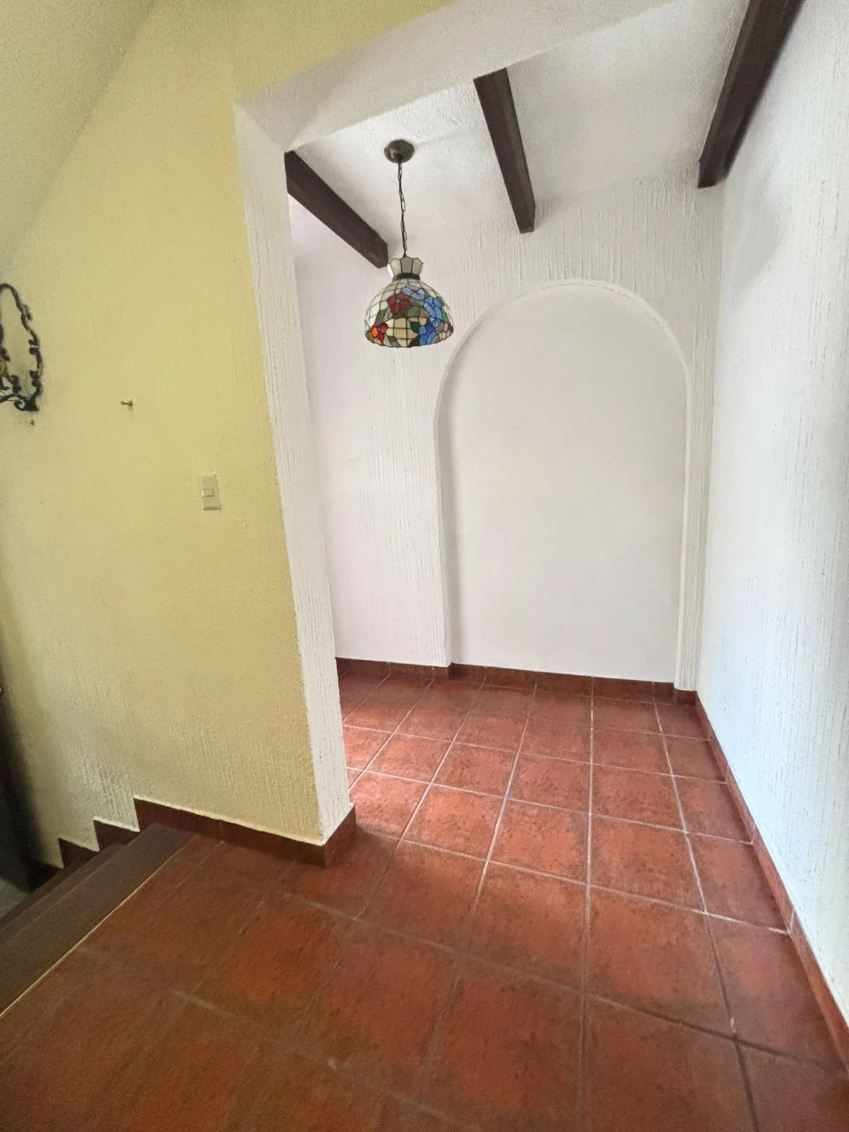 Rento Oficinas en Barrio la Recolección Zona 1 — Casa en Alquiler en Zona 1, Guatemala, Ciudad — foto 5 de 16