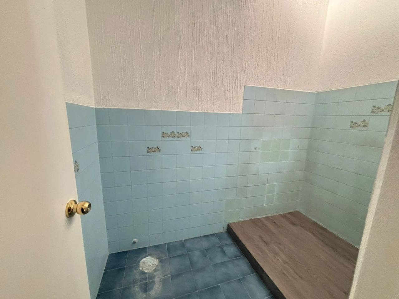 Rento Oficinas en Barrio la Recolección Zona 1 — Casa en Alquiler en Zona 1, Guatemala, Ciudad — foto 15 de 17