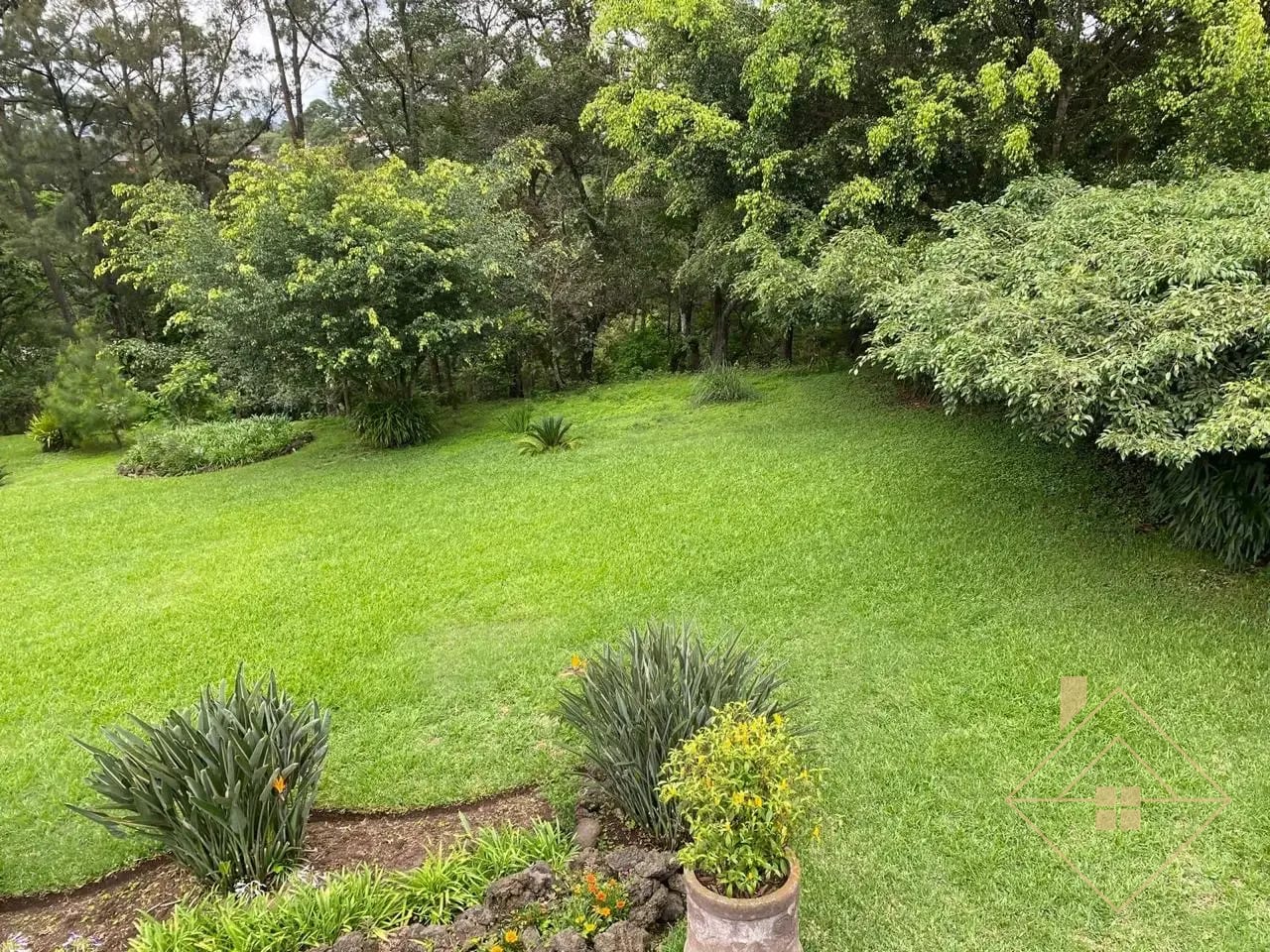 Espectacular propiedad en Zona 15 VH1 — Casa en Venta en Vista Hermosa I, Zona 15, Guatemala, Ciudad — foto 1 de 3