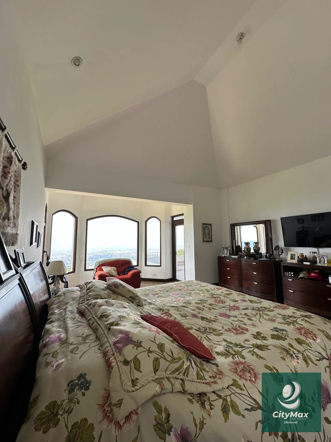 Casa Luxury en Venta en Altos de Monte Bello Km 9.5 CAES — Casa en Venta en Santa Catarina Pinula, Guatemala, Ciudad — foto 16 de 17