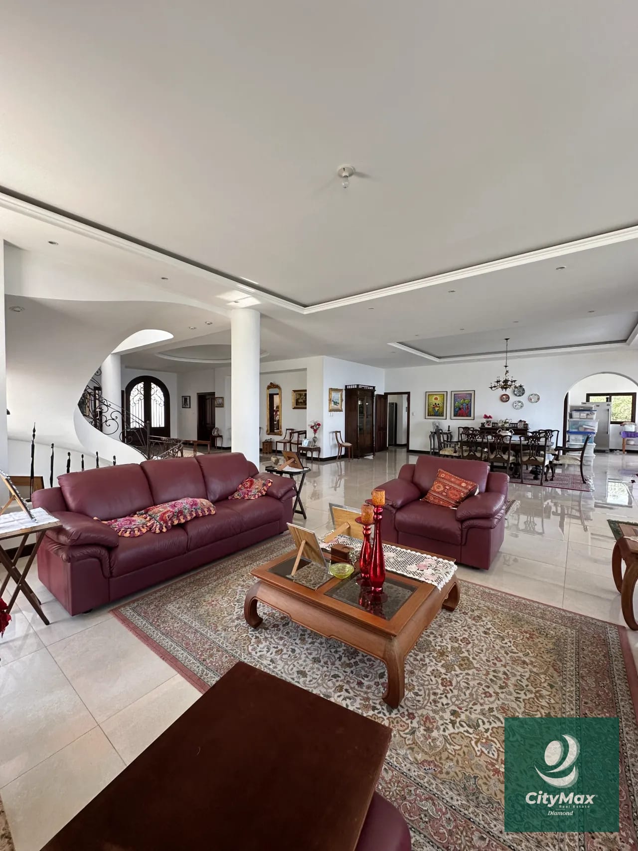 Casa Luxury en Venta en Altos de Monte Bello Km 9.5 CAES — Casa en Venta en Santa Catarina Pinula, Guatemala, Ciudad — foto 3 de 17