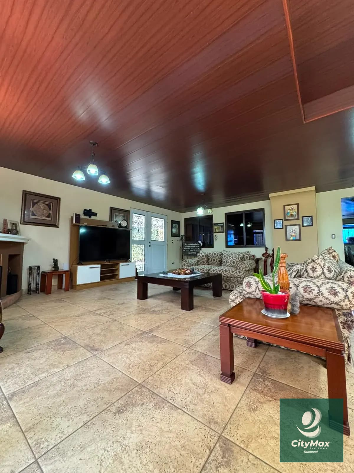 Casa en Venta y Renta en Santa Catarina Pinula — Casa en Alquiler en Santa Catarina Pinula, Guatemala, Ciudad — foto 12 de 17