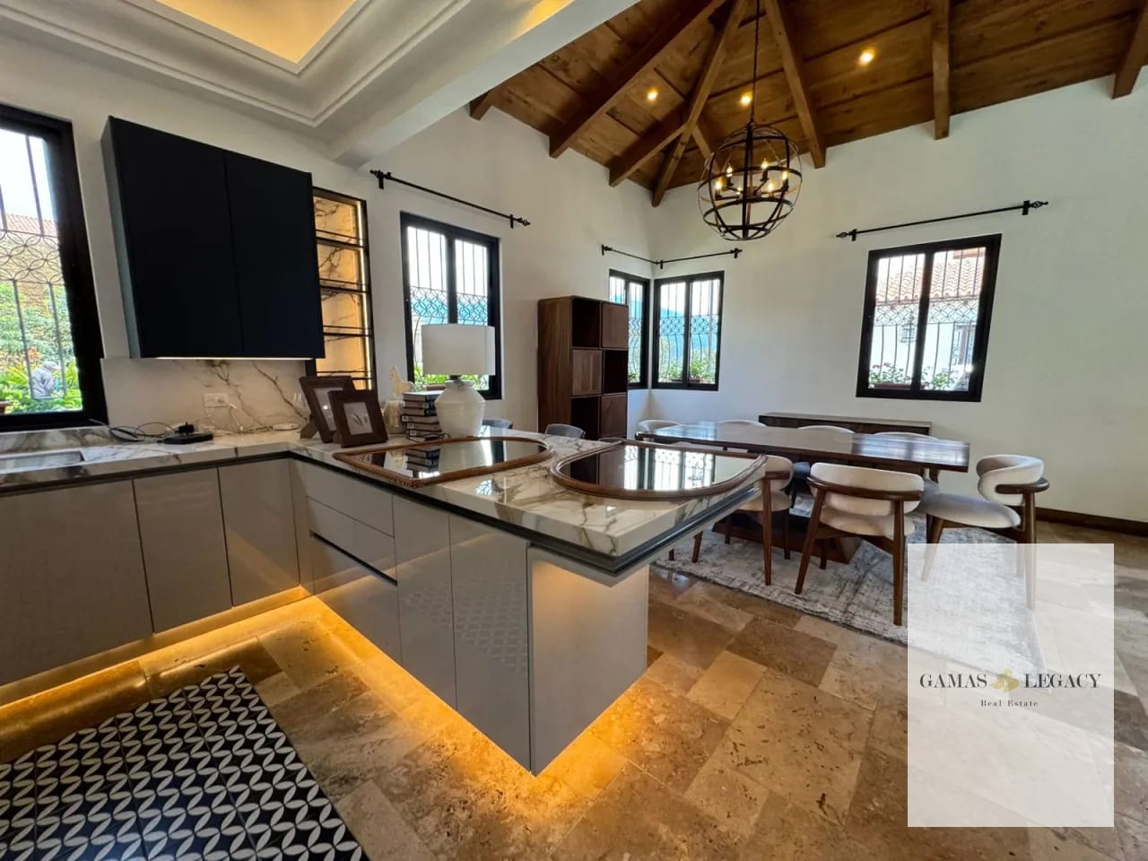 Casa en Venta | Club Residencial los Franciscanos | Antigua Guatemala — Casa en Venta en Los Franciscanos, Alotenango, Sacatepéquez — foto 12 de 17
