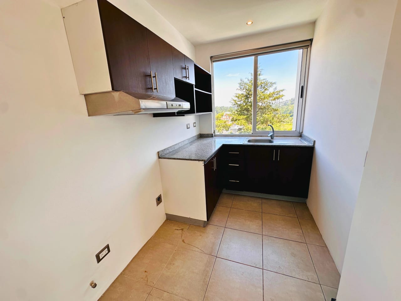 Apartamento en Venta, Edificio Destiny 93 MTS2, 3 Dormitorios, Carretera a el Salvador — Apartamento en Venta en Destiny Sky Homes, Carretera a El Salvador, Guatemala, Ciudad — foto 2 de 16
