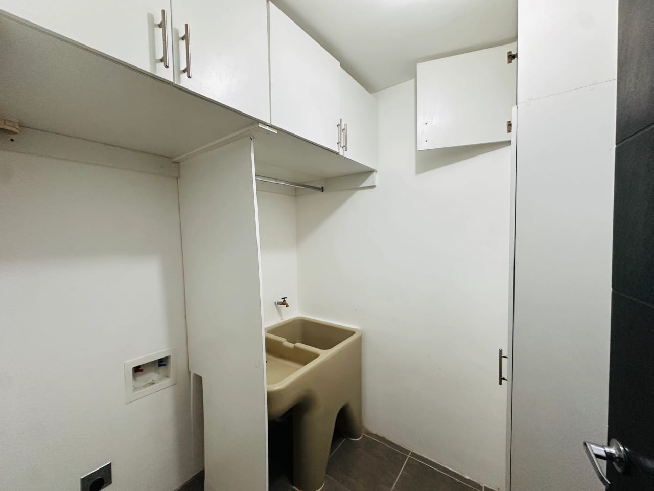 Apartamento en Venta, Edificio Destiny 93 MTS2, 3 Dormitorios, Carretera a el Salvador — Apartamento en Venta en Destiny Sky Homes, Carretera a El Salvador, Guatemala, Ciudad — foto 13 de 16
