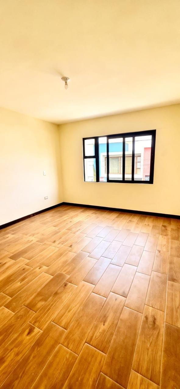 Casa de 3 Habitaciones en Venta Zona 16 Hacienda Real — Casa en Venta en Hacienda Real, Zona 16, Guatemala, Ciudad — foto 10 de 11