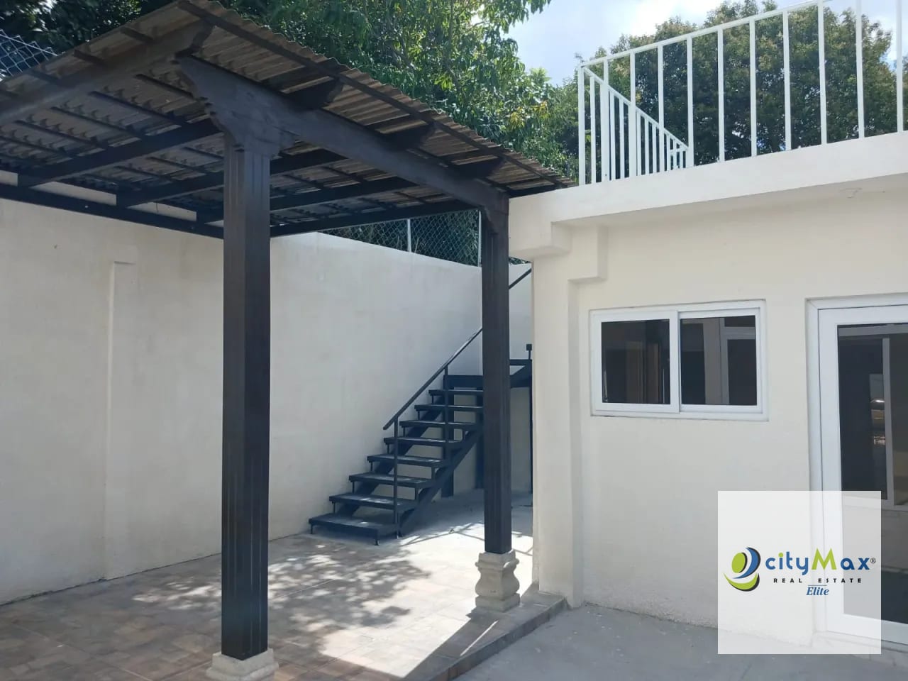Casa Remodelada en Venta en Zona 1 — Casa en Venta en Zona 1, Guatemala, Ciudad — foto 6 de 15
