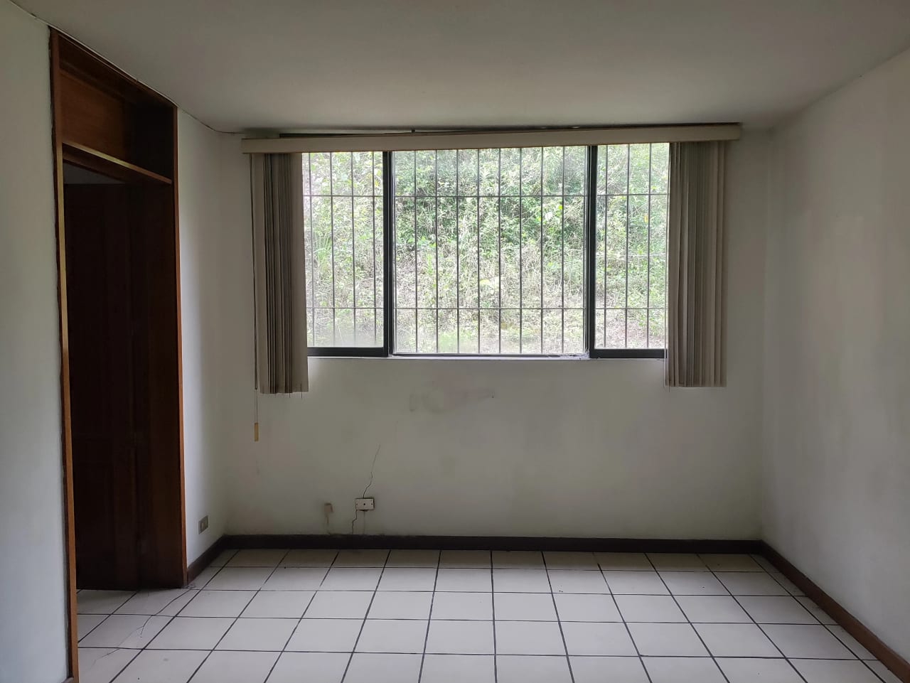 Vendo casa para remodelar en Montebello 1, Carretera a El Salvador — Casa en Venta en Santa Catarina Pinula, Guatemala, Ciudad — foto 17 de 17