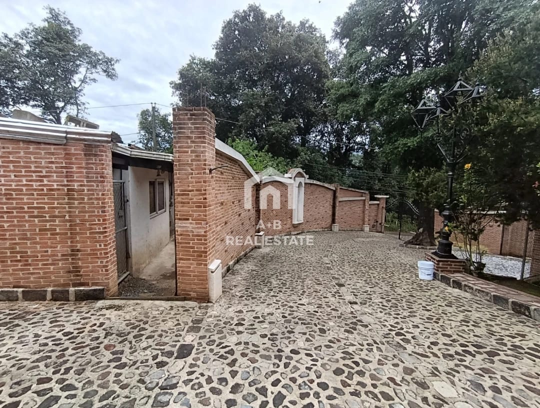 Vendo hermosa casa en San Lucas Sacatepéquez, sector Cerro Alux — Casa en Venta en San Lucas Sacatepéquez, Sacatepéquez — foto 14 de 16