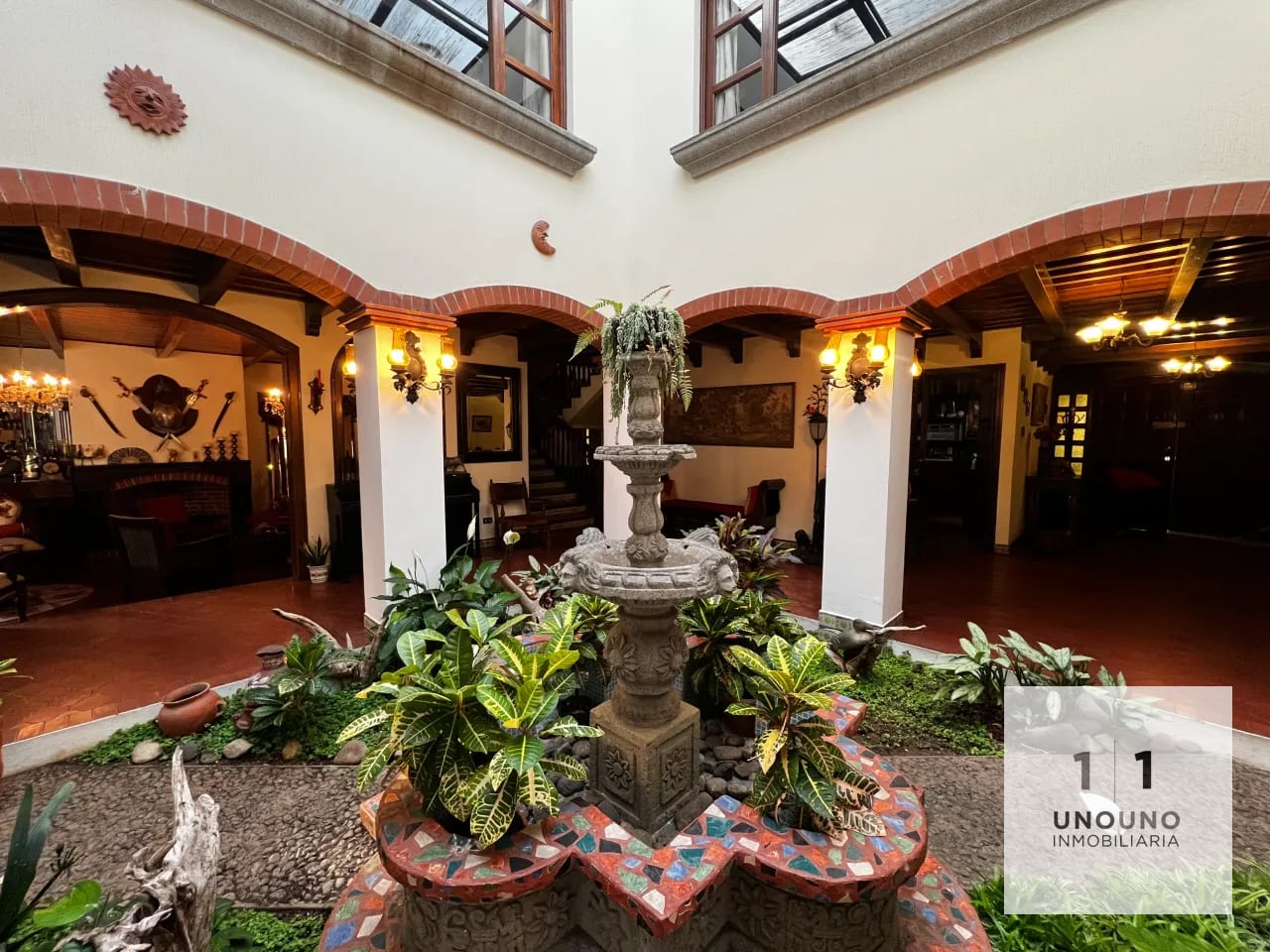 Espectacular propiedad en venta de 5 habitaciones en zona 15 — Casa en Venta en Colonia El Maestro, Zona 15, Guatemala, Ciudad — foto 8 de 11