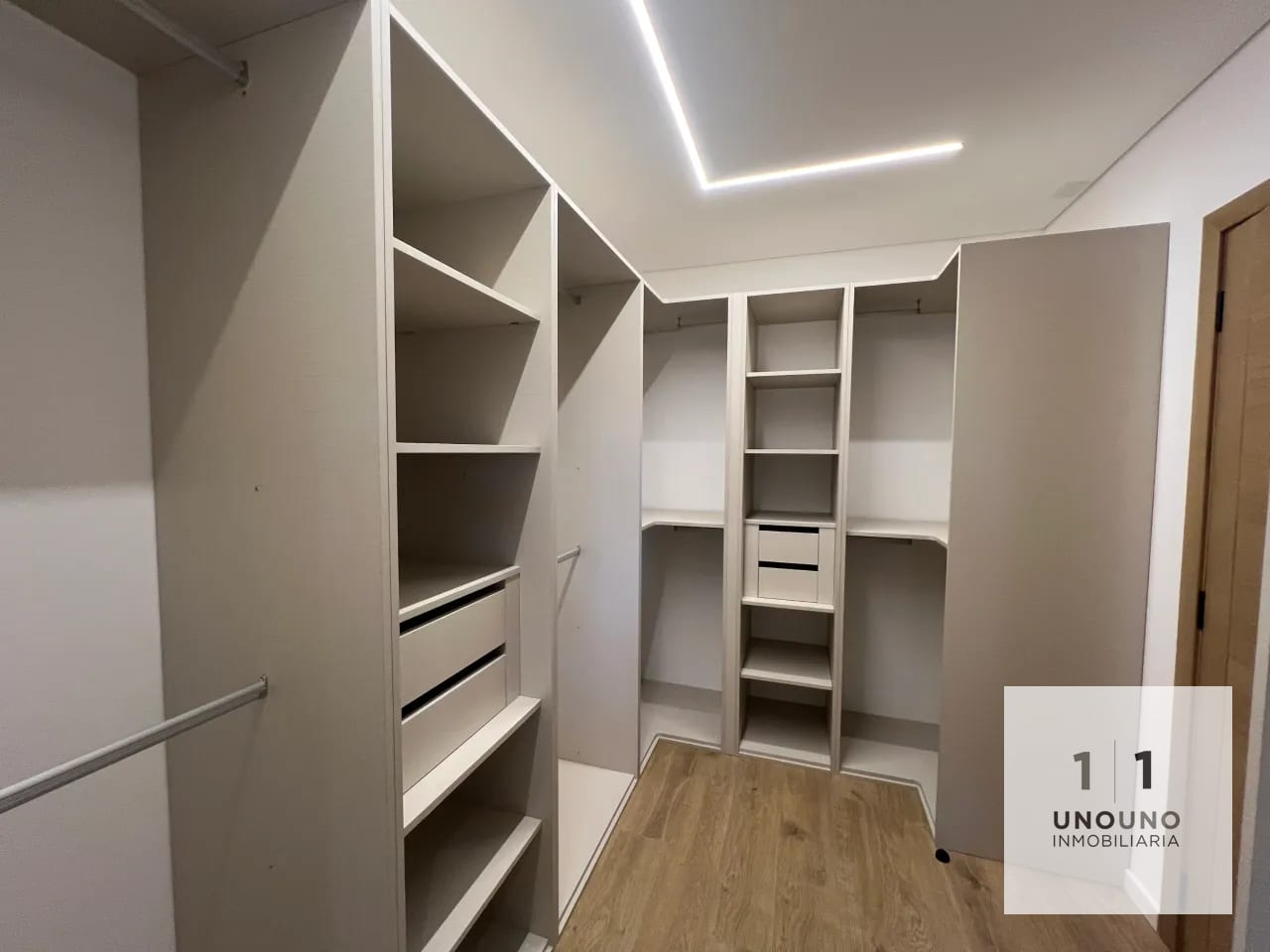 Espectacular casa para estrenar en Legado del Bosque — Casa en Venta en Legado del Bosque, Carretera a El Salvador, Guatemala, Ciudad — foto 10 de 17