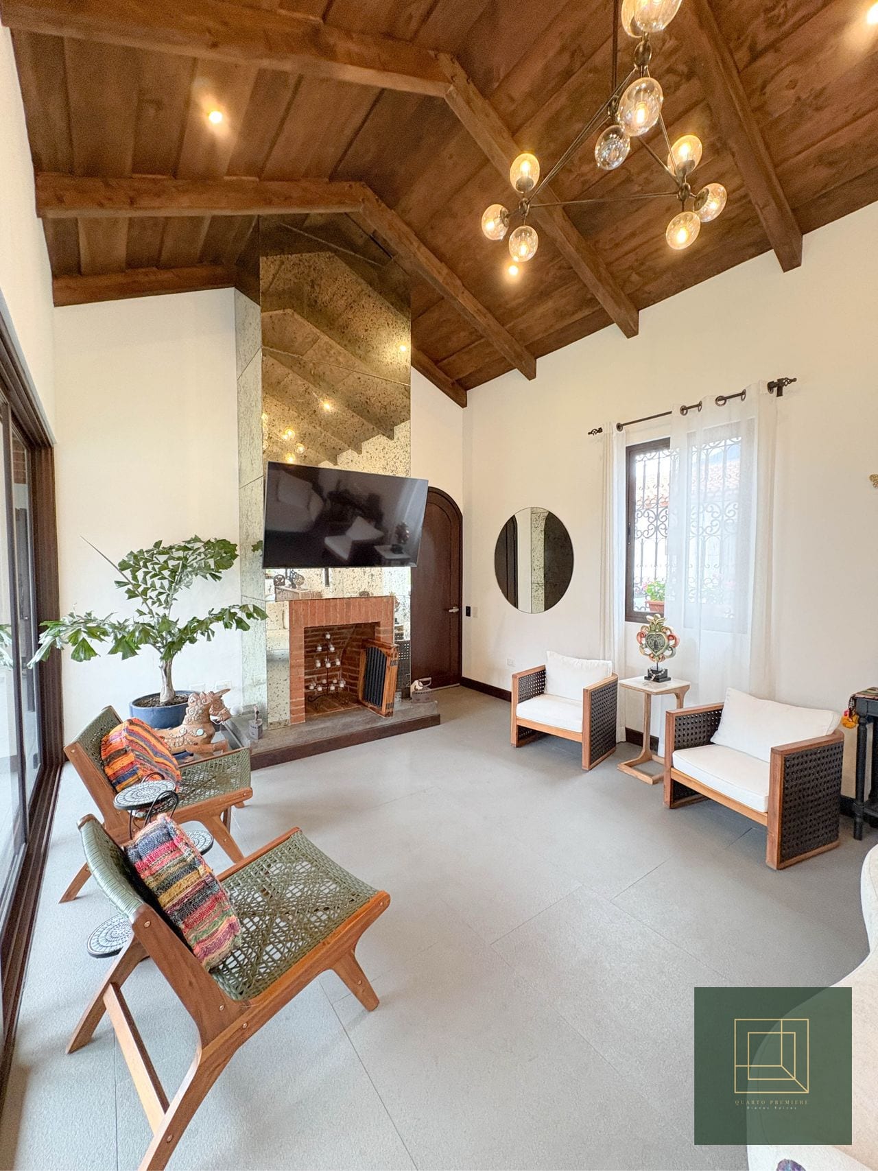 Preciosa casa en venta en Club Residencial Los Franciscanos — Casa en Venta en Los Franciscanos, Alotenango, Sacatepéquez — foto 2 de 13