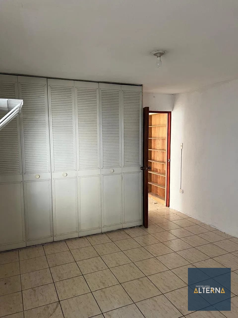 Casa en Renta en San Lucas — Casa en Alquiler en San Lucas Sacatepéquez, Sacatepéquez — foto 4 de 17