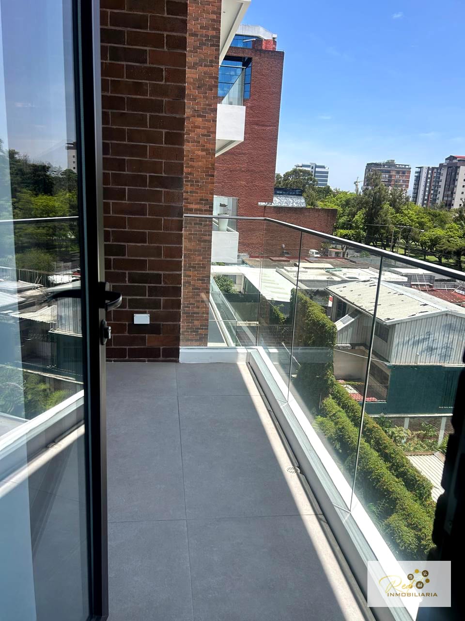 🏢 EN RENTA – Echo Torre II — Apartamento en Alquiler en Zona 14, Guatemala, Ciudad — foto 1 de 17