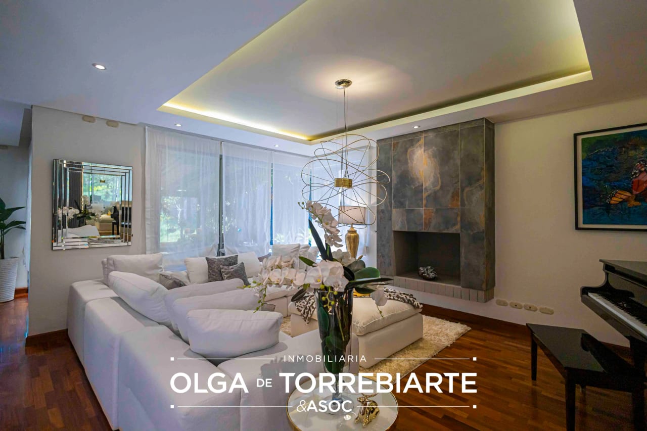 Casa Amueblada en Villa Serena, Muxbal — Casa en Venta en Muxbal, Guatemala, Ciudad — foto 4 de 17