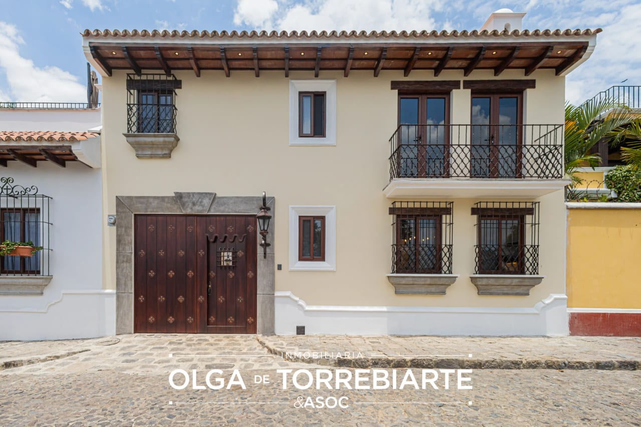 Casa en Hacienda del Comendador — Casa en Venta en Hacienda del comendador, San Miguel Dueñas, Sacatepéquez — foto 1 de 17