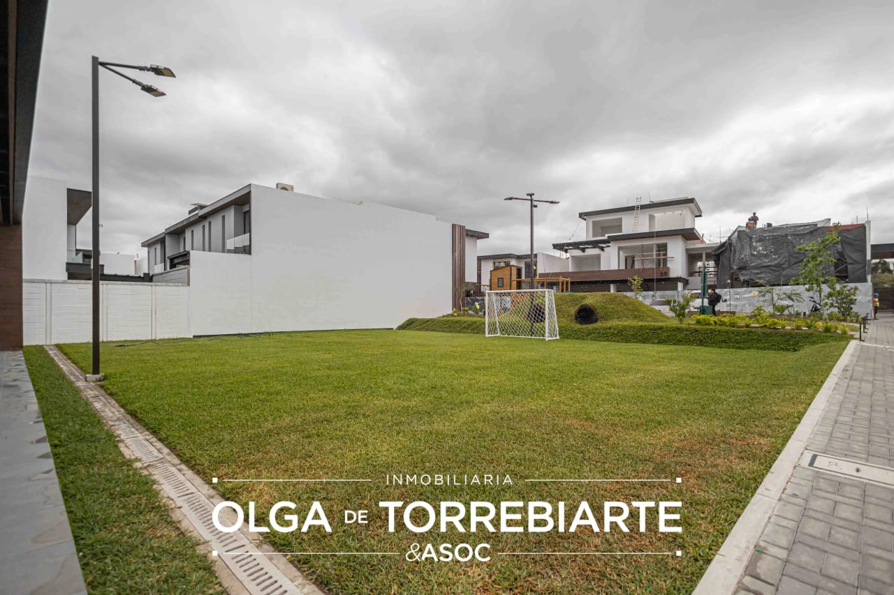 Casa para estrenar Condominio Molié, Zona 10 — Casa en Alquiler en Zona 10, Guatemala, Ciudad — foto 15 de 17