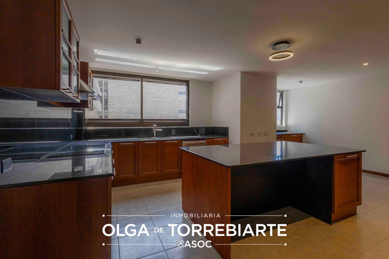 Apartamento en Tiffany II, zona 10 — Apartamento en Venta en Tiffany II, Zona 10, Guatemala, Ciudad — foto 14 de 15