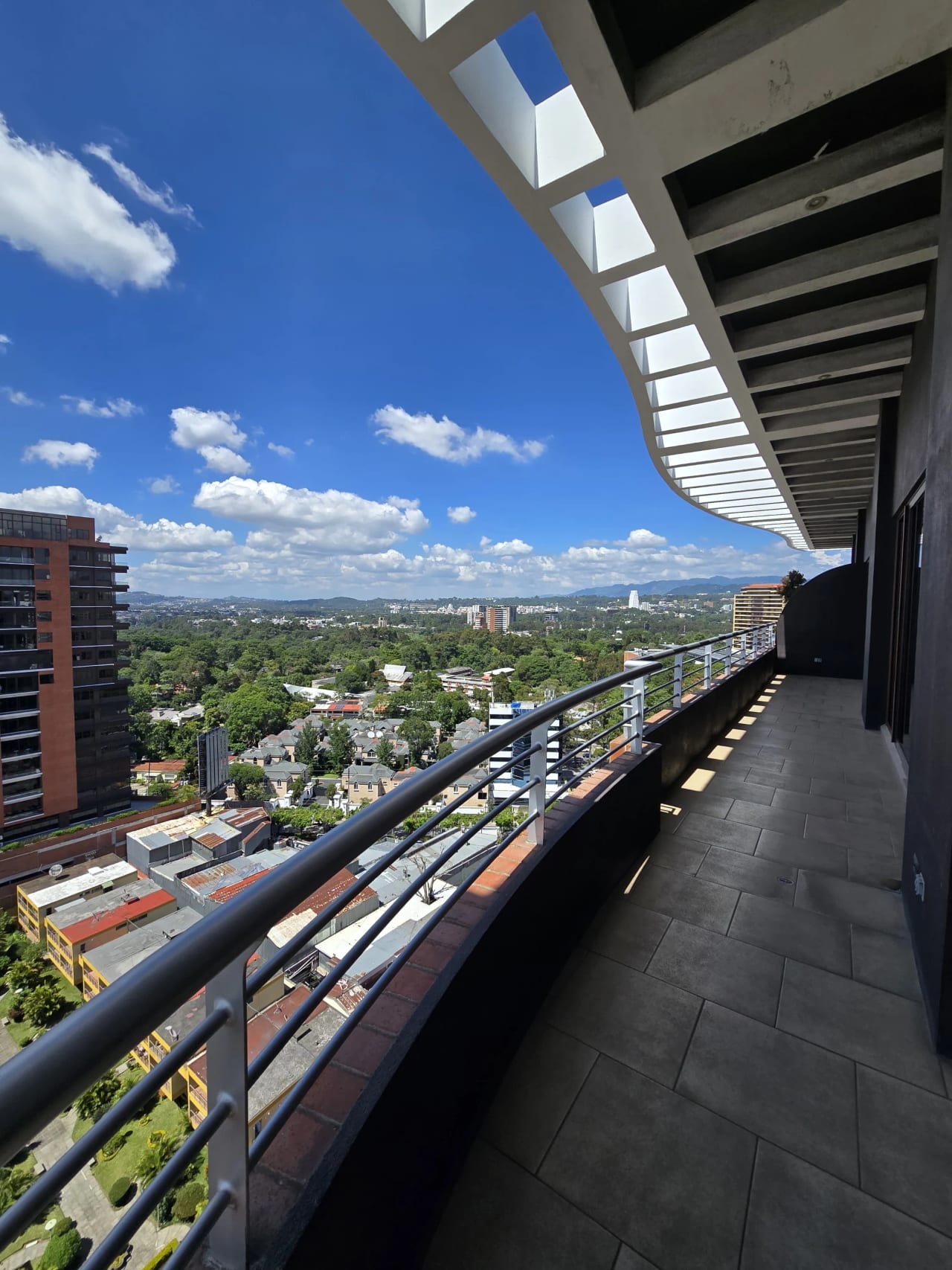 Se Alquila Apto. PH Santa María, Zona 10. — Apartamento en Alquiler en Santa María, Zona 10, Guatemala, Ciudad — foto 17 de 17