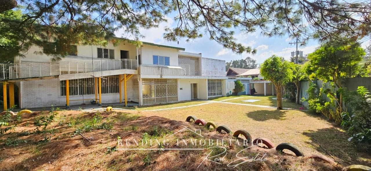Casa comercial en renta zona 15 23 ambientes + 20 parqueos — Casa en Alquiler en Vista Hermosa I, Zona 15, Guatemala, Ciudad — foto 1 de 10