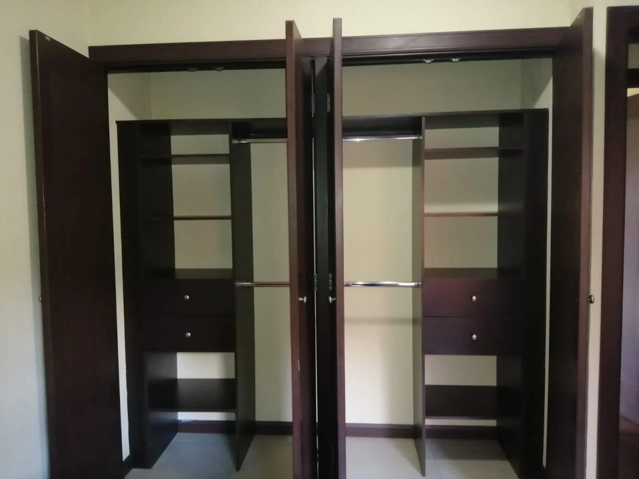 Casa en venta en zona 14 — Casa en Venta en Dalí, Zona 14, Guatemala, Ciudad — foto 9 de 11