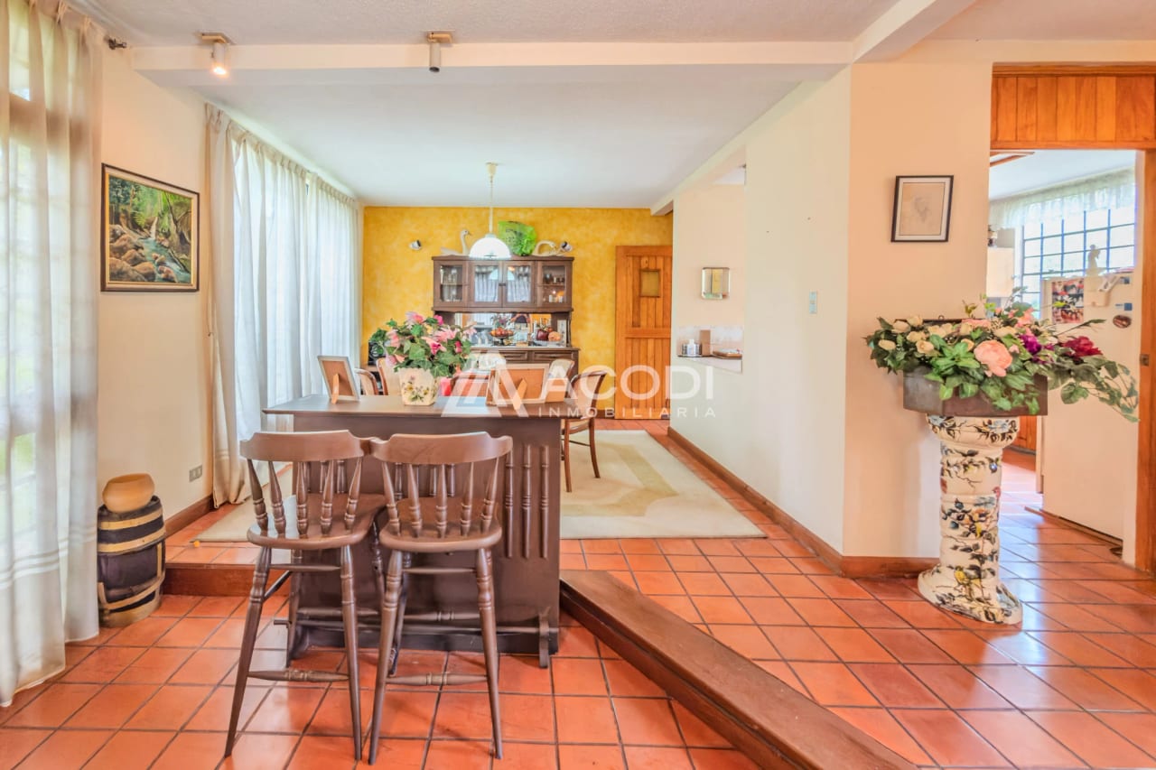 Casa en San Bartolomé Milpas Altas, Sacatepéquez — Casa en Venta en San Bartolomé Milpas Altas, Sacatepéquez — foto 2 de 12