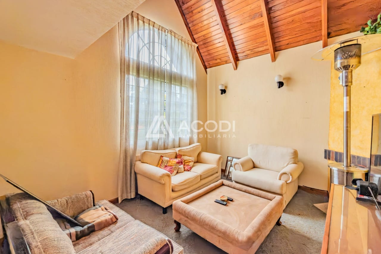 Casa en San Bartolomé Milpas Altas, Sacatepéquez — Casa en Venta en San Bartolomé Milpas Altas, Sacatepéquez — foto 8 de 12