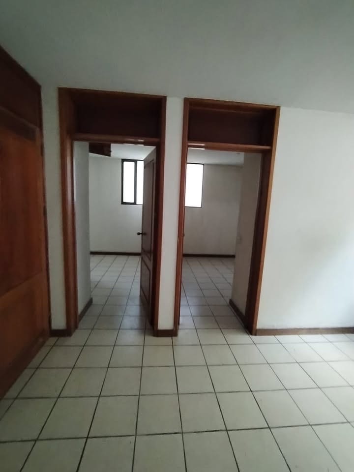 Exclusiva Residencia en Venta Montebello 2 KM8.8 Carretera al Salvador — Casa en Venta en Montebello II, Carretera a El Salvador, Guatemala, Ciudad — foto 9 de 15