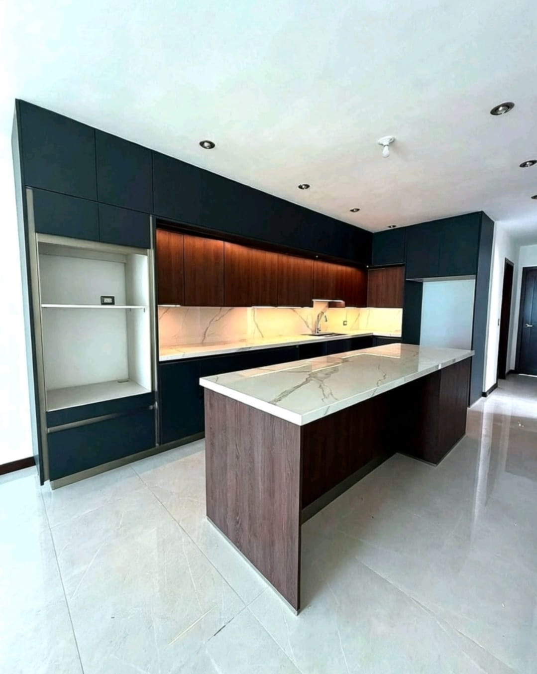 ESTRENA LA CASA DE TUS SUEÑOS EN SAN CRISTÓBAL! ✨🏡 📍 Sector B3, Las 3 Ceibas, San Cristóbal, Mixco — Casa en Venta en Zona 8 Mixco, Guatemala, Ciudad — foto 4 de 8