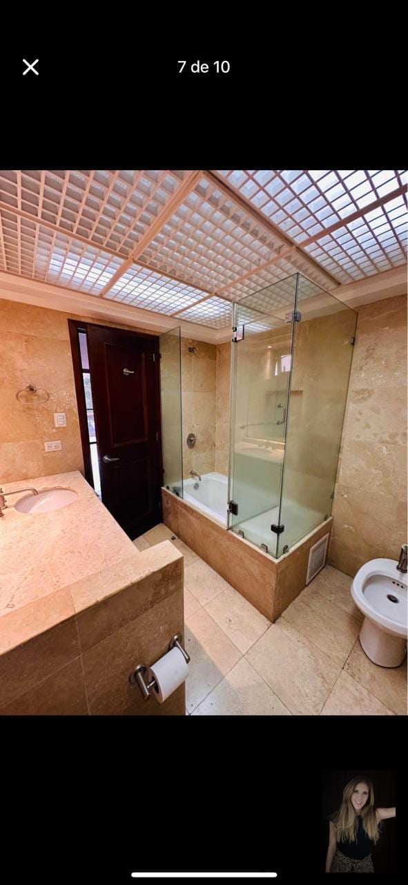 Apartamento en venta o renta Edificio Tiffany zona 10 (copia) — Apartamento en Venta en Zona 10, Guatemala, Ciudad — foto 7 de 15