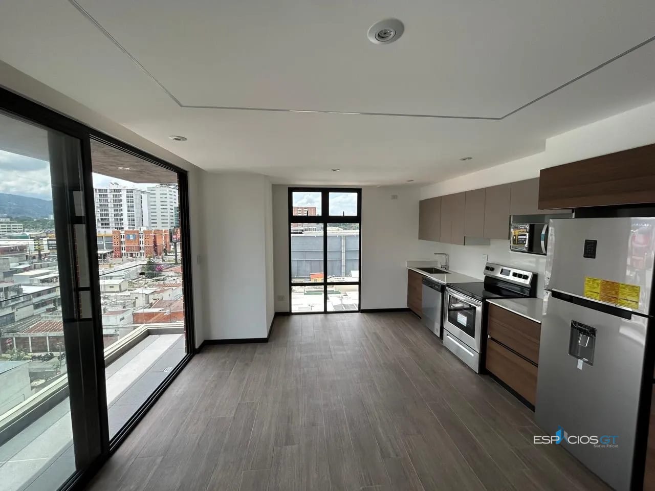Apartamento amplio zona 14, Attica 2890 mts2 — Apartamento en Venta en Zona 14, Guatemala, Ciudad — foto 7 de 10