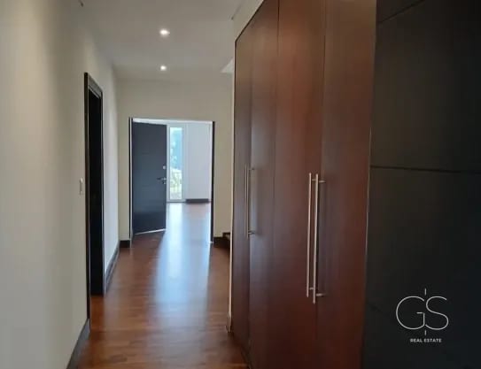 Apartamento Duplex, en zona 14 — Apartamento en Alquiler en Quinta Avenida, Zona 14, Guatemala, Ciudad — foto 6 de 10
