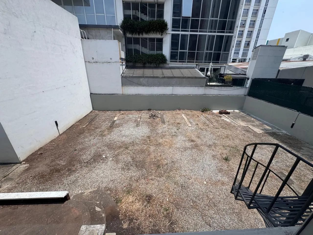 Casa en renta de equina en zona 13 en 15 avenida — Casa en Alquiler en Zona 13, Guatemala, Ciudad — foto 7 de 9