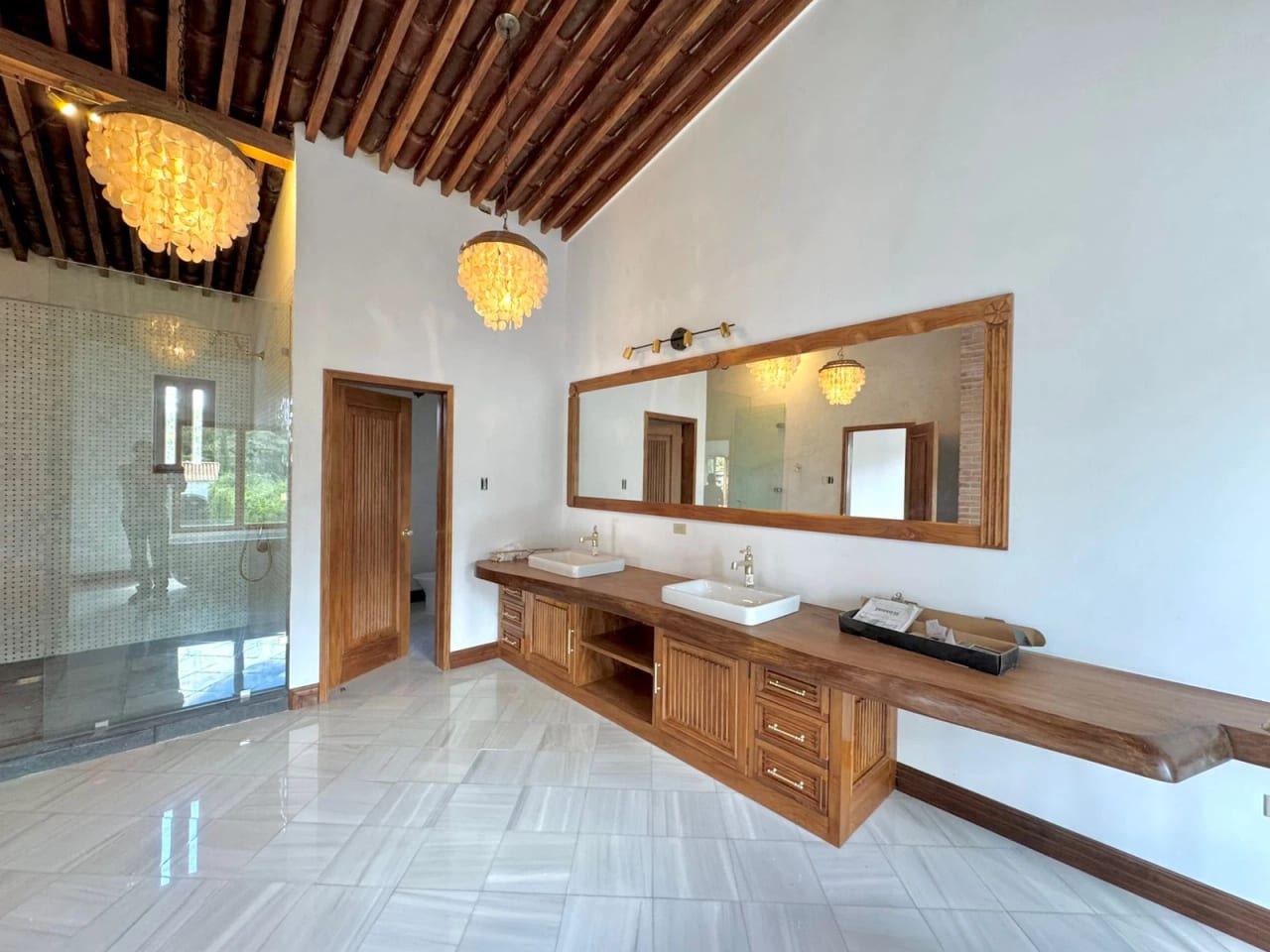 Venta de exclusiva casa en Panorama a 5 minutos de la Antigua — Casa en Venta en Antigua, Sacatepéquez — foto 7 de 17