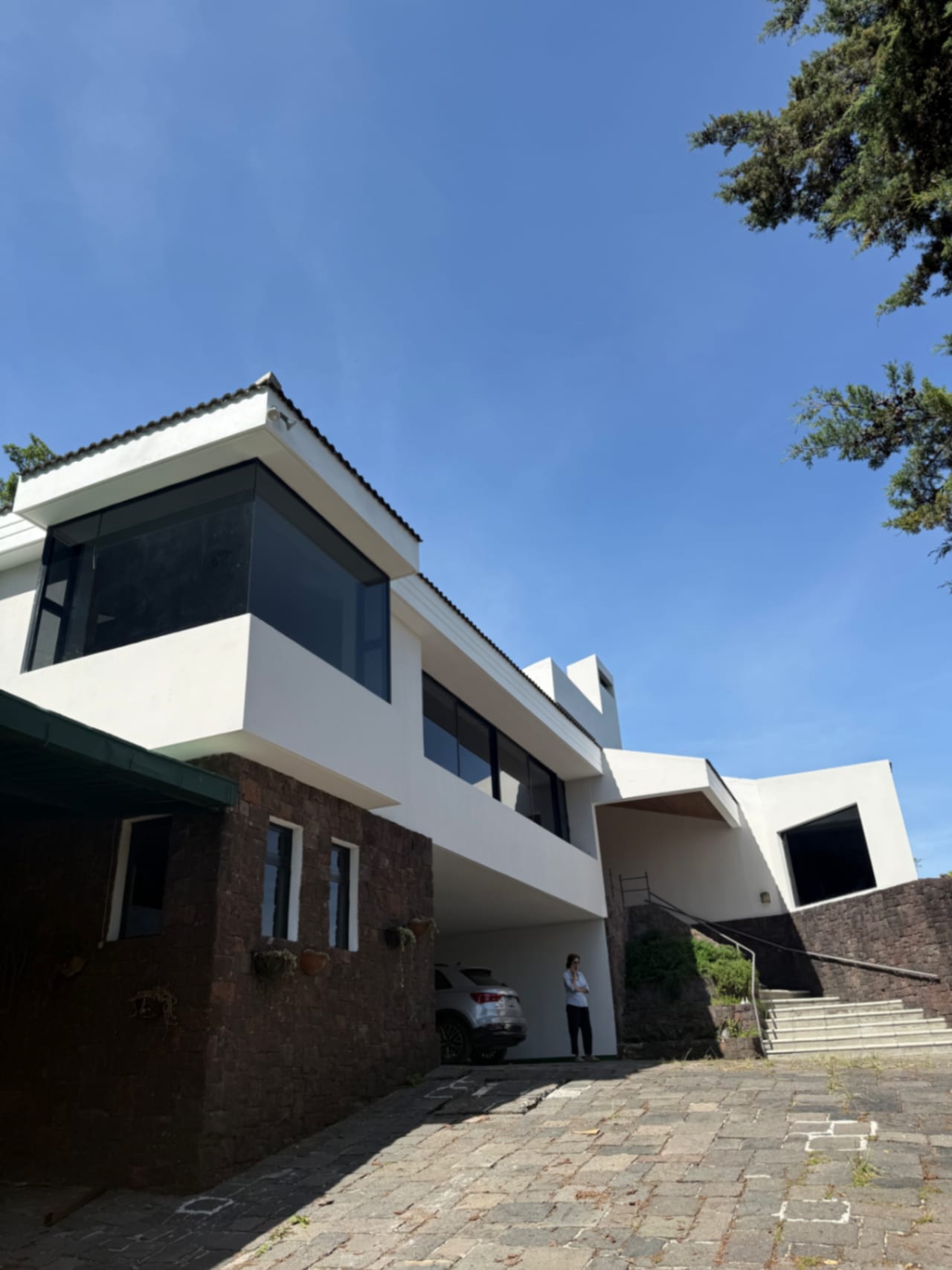 Lujosa Mansión en Montebello II Km 9.8 — Casa en Venta en Santa Catarina Pinula, Guatemala, Ciudad — foto 1 de 15
