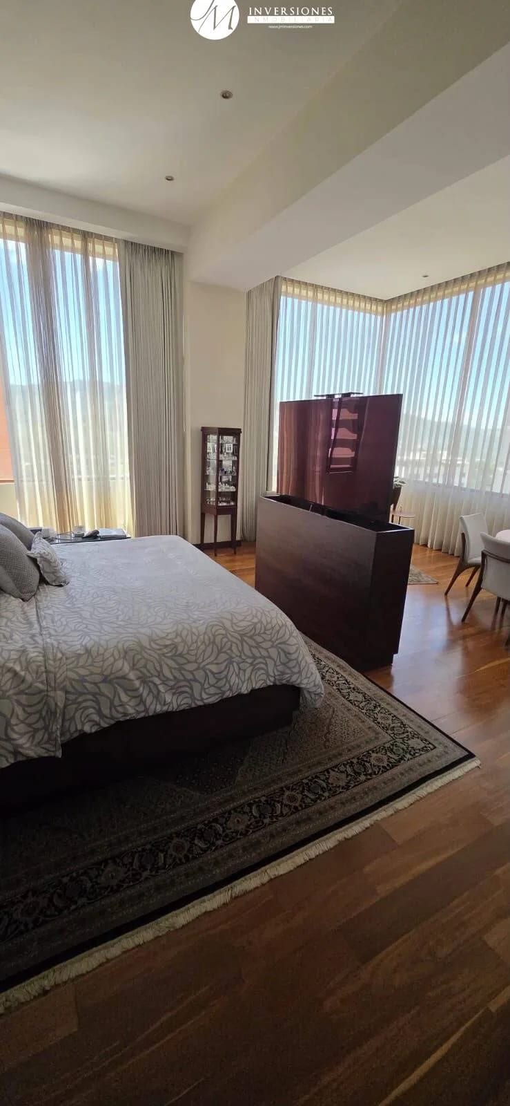 Apartamento en Renta de 4 Dormitorios en zona 14 — Apartamento en Alquiler en Zona 14, Guatemala, Ciudad — foto 7 de 10