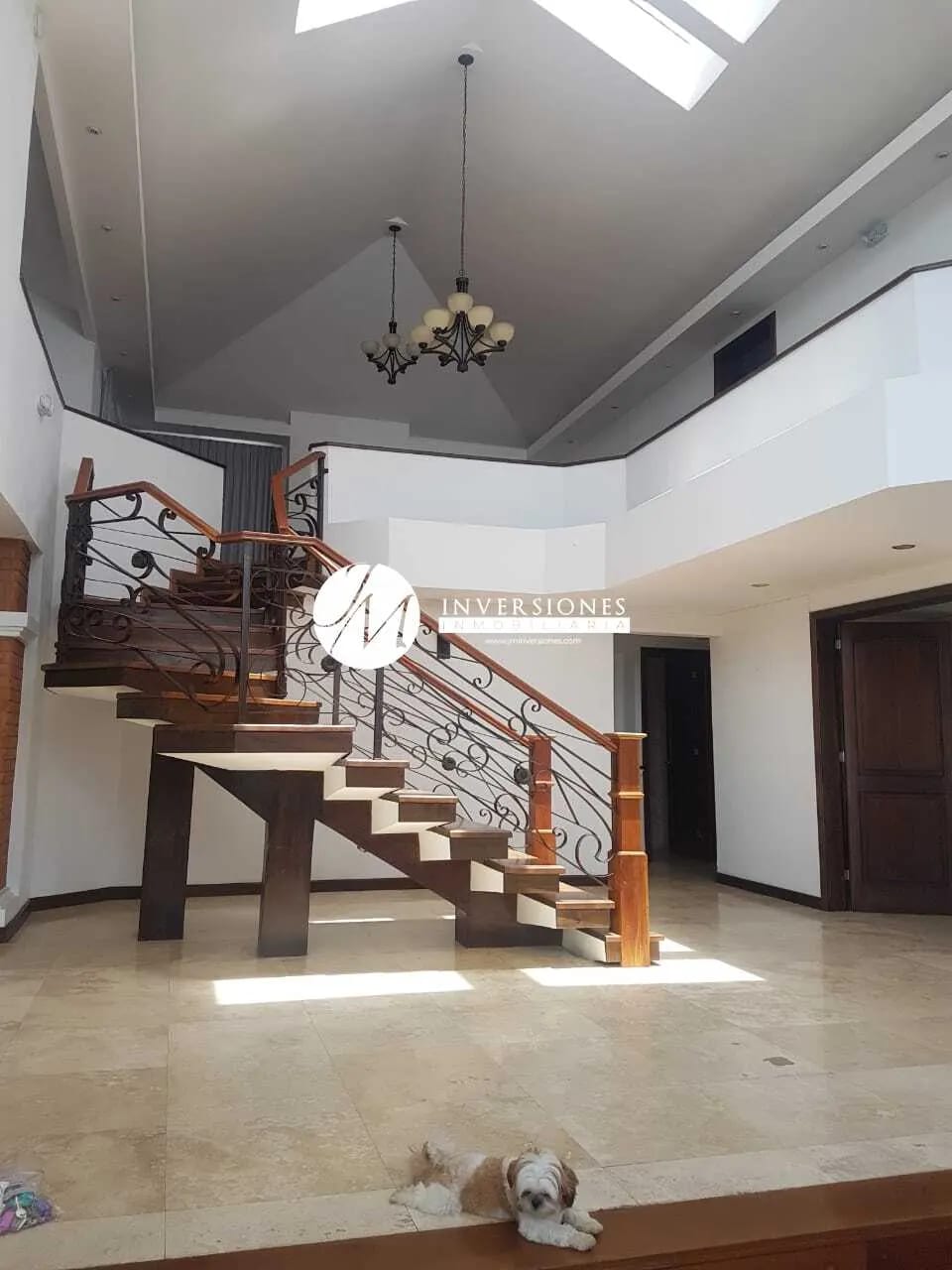 Casa en renta de 5 Dormitorios en zona 16 — Casa en Alquiler en Zona 16, Guatemala, Ciudad — foto 8 de 13