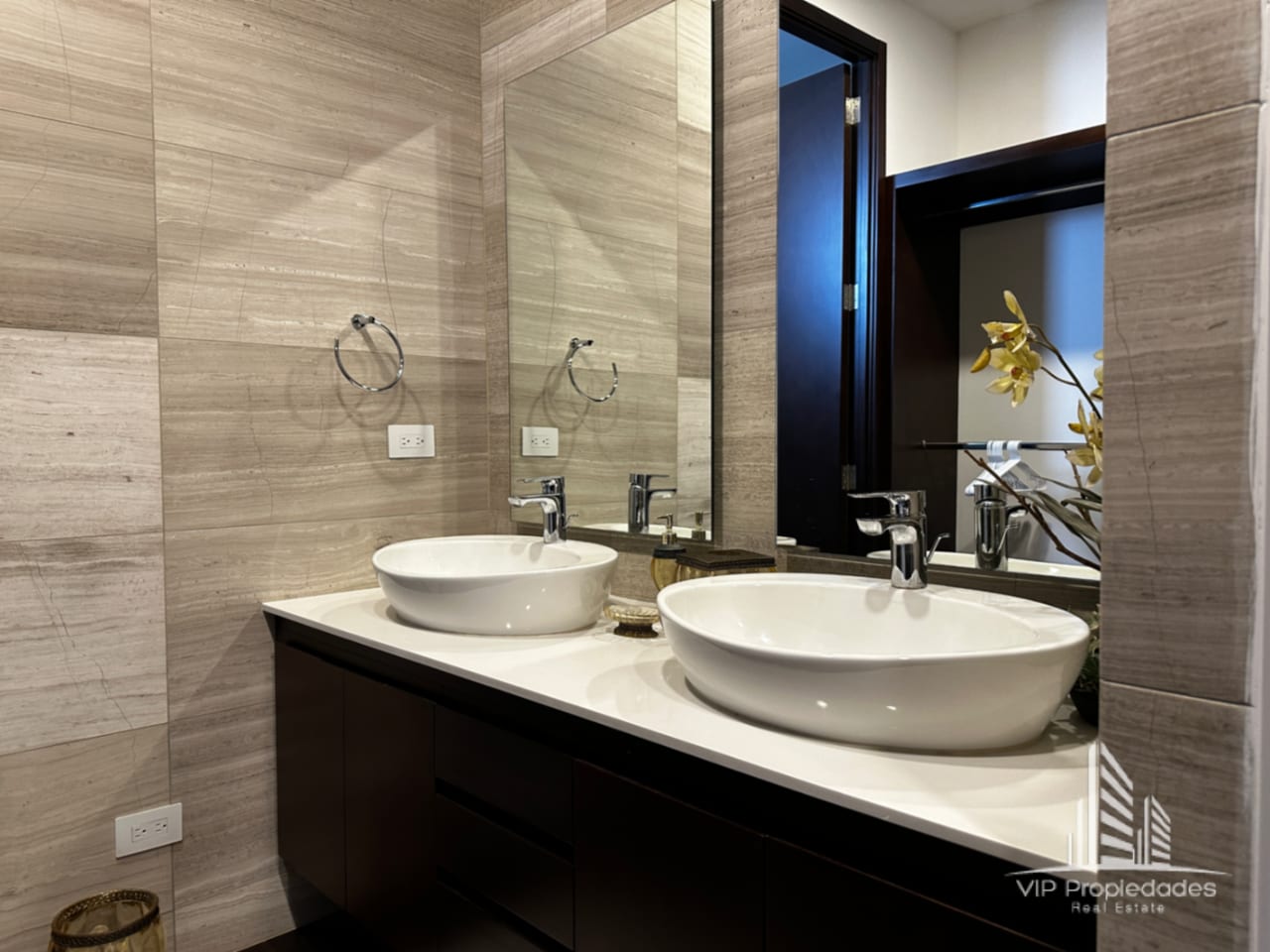 Echo zona 14, apartamento en venta — Apartamento en Venta en Echo, Zona 14, Guatemala, Ciudad — foto 11 de 16