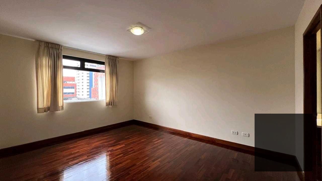 📍 AMPLIO APARTAMENTO EN VENTA en Edificio zona 14 — Apartamento en Venta en Almeira, Zona 14, Guatemala, Ciudad — foto 5 de 8