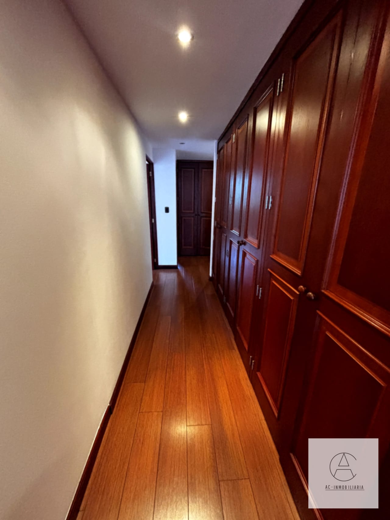 Apartamento en renta en Marques del Valle — Apartamento en Alquiler en Marqués del Valle, Zona 14, Guatemala, Ciudad — foto 12 de 16