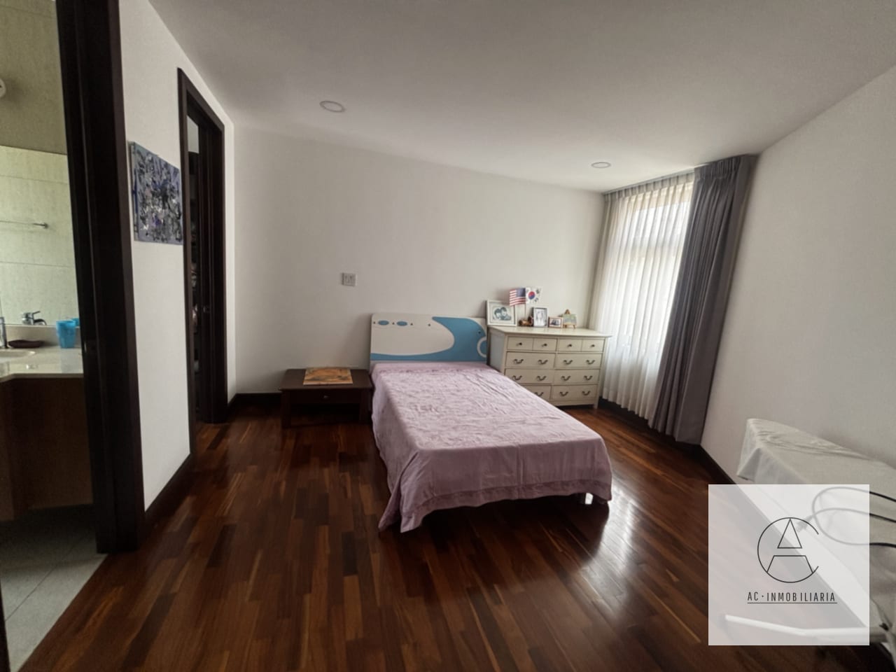 Casa en venta en Pasaje Oakland, zona 10 — Casa en Venta en Zona 10, Guatemala, Ciudad — foto 8 de 17