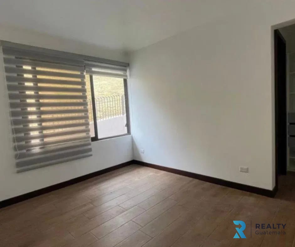 RENTO Casa Condominio La Reserva II, Lomas de San Isidro, Zona 16 — Casa en Alquiler en Lomas de San Isidro, Zona 16, Guatemala, Ciudad — foto 9 de 14