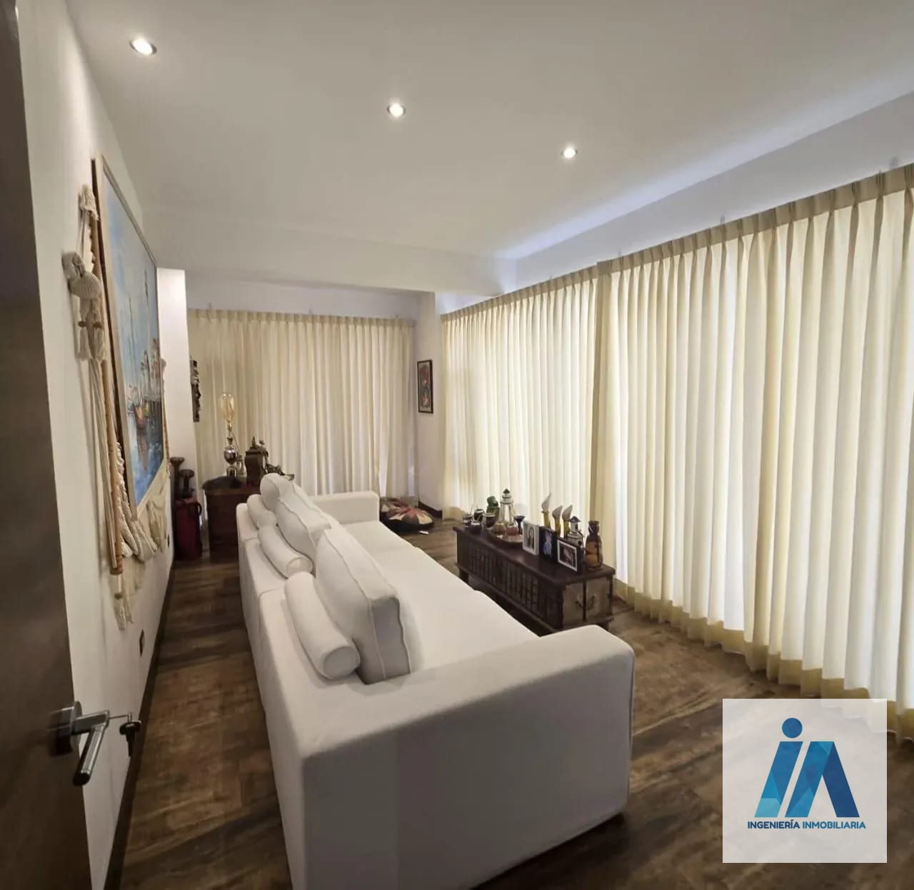 CASA DE LUJO EN VENTA 📍Hacienda Nueva Country Club, San José Pinula — Casa en Venta en San José Pinula, Guatemala, Ciudad — foto 9 de 14