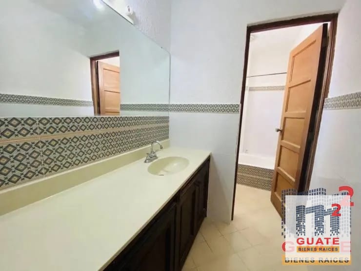 Casa tipo Townhouse en Venta, Zona 15 — Casa en Venta en Zona 15, Guatemala, Ciudad — foto 11 de 16