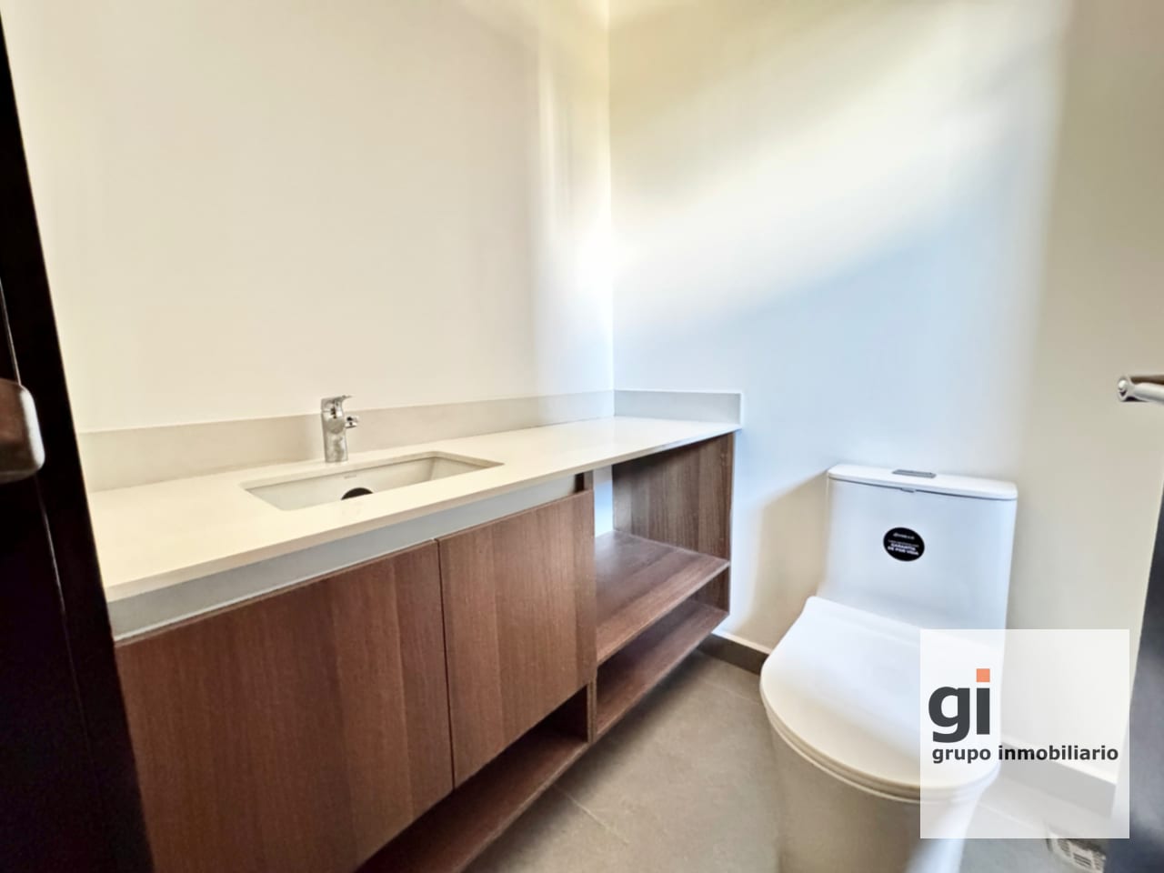 Apartamento con jardín y vista en zona 15, 3 dormitorios. — Apartamento en Venta en Zona 15, Guatemala, Ciudad — foto 10 de 13