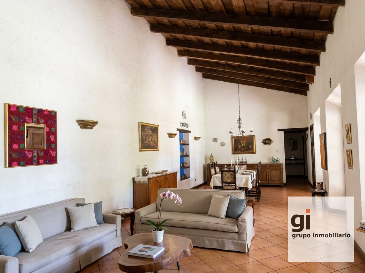 CASA ANTIGUA GUATEMALA. Terreno grande — Casa en Venta en Antigua, Sacatepéquez — foto 10 de 11