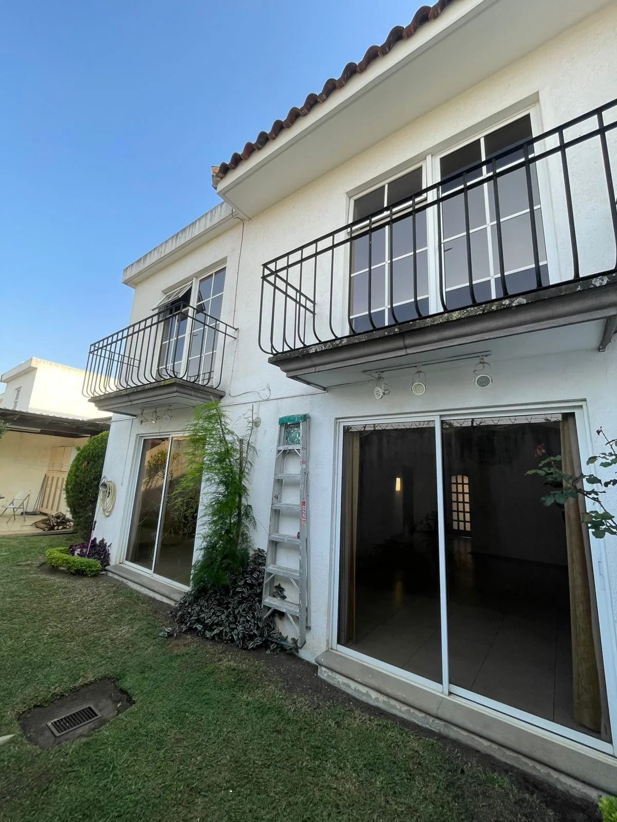 Casa amplia en Bosques de San Nicolás, Zona 4 de Mixco — Casa en Venta en Bosques de San Nicolás, Zona 4 Mixco, Guatemala, Ciudad — foto 3 de 17