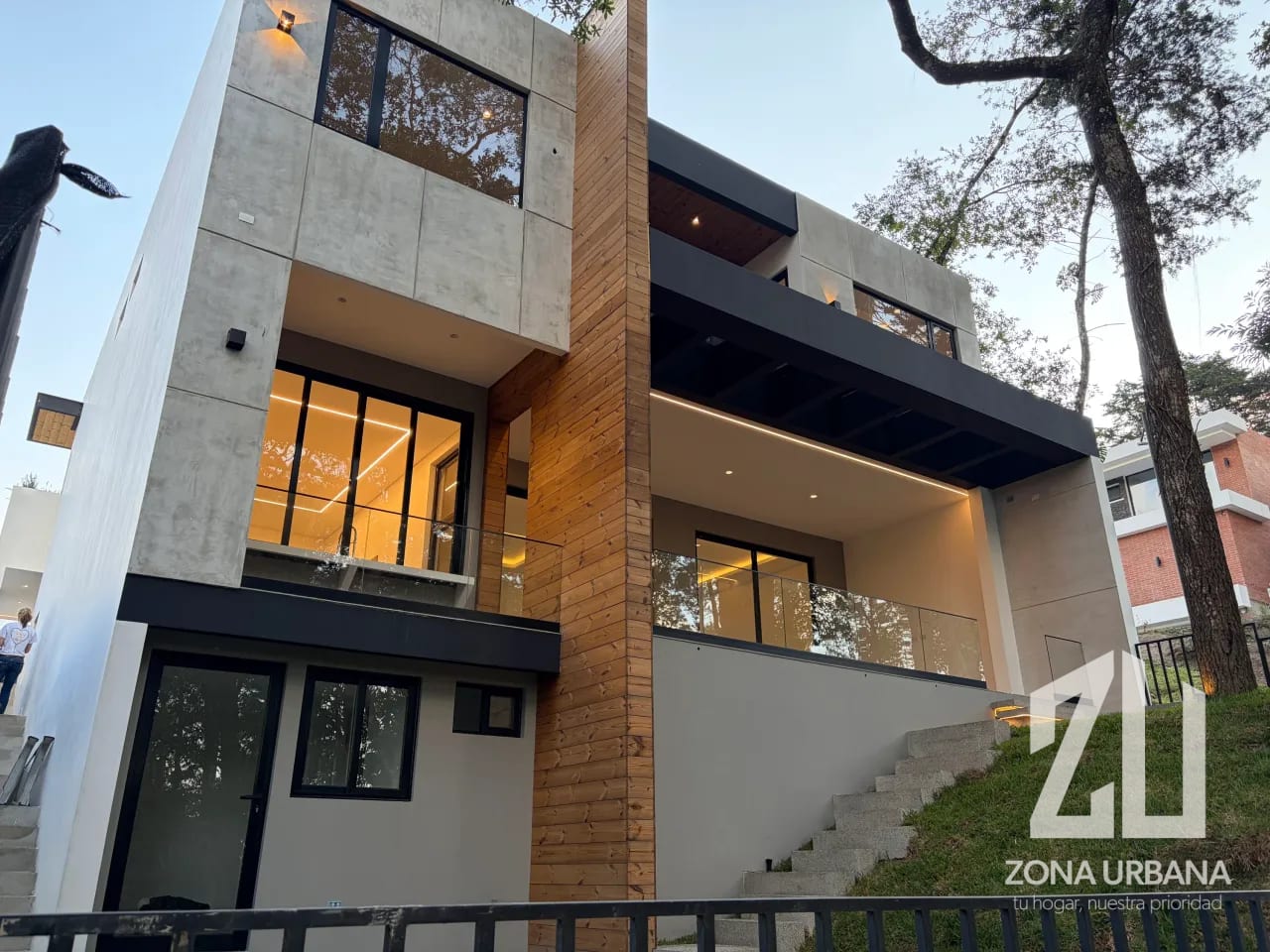 Jardín — Casa en venta Arborea, Legado del Bosque — Casa en Venta en Legado del Bosque, Zona 16, Guatemala, Ciudad — foto 2 de 9