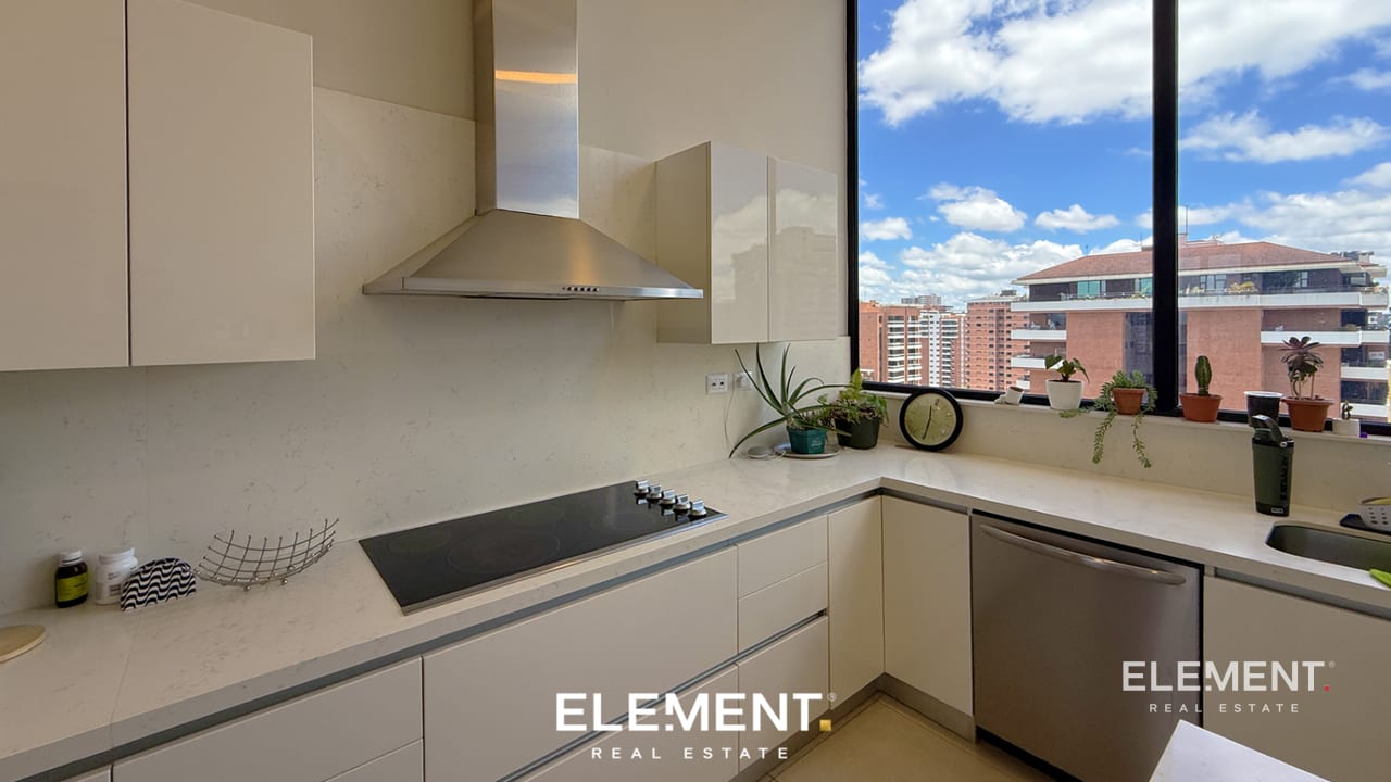 Penthouse en renta y venta - Lowe, Santa Inés, Zona 14 — Apartamento en Venta en Santa Inés, Zona 14, Guatemala, Ciudad — foto 8 de 14